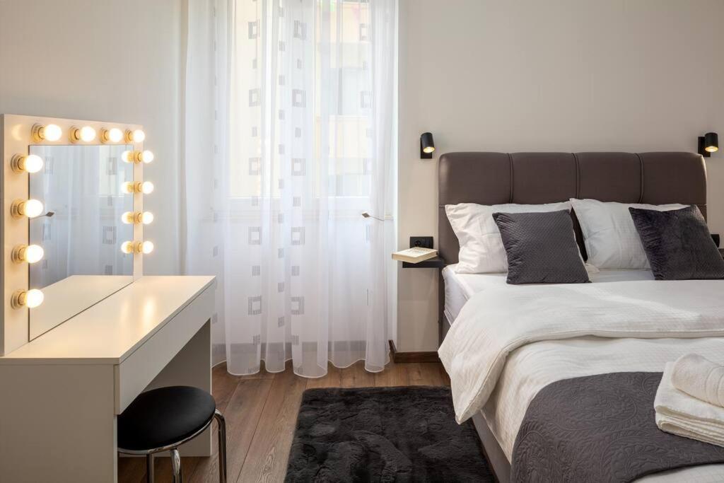 Apartman Drago 4* - 2 Minutes From The Town Centre Split Eksteriør bilde